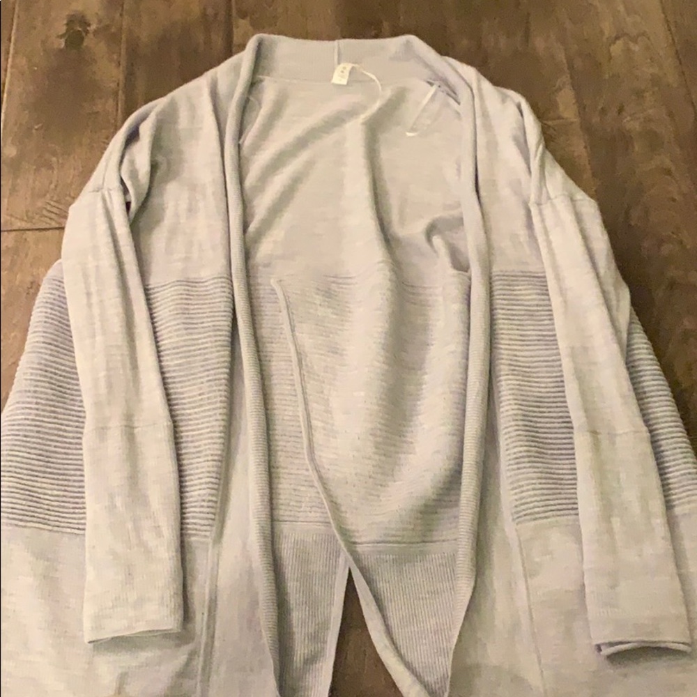 Lulu lemon sweater “Stir in lotus wrap II”